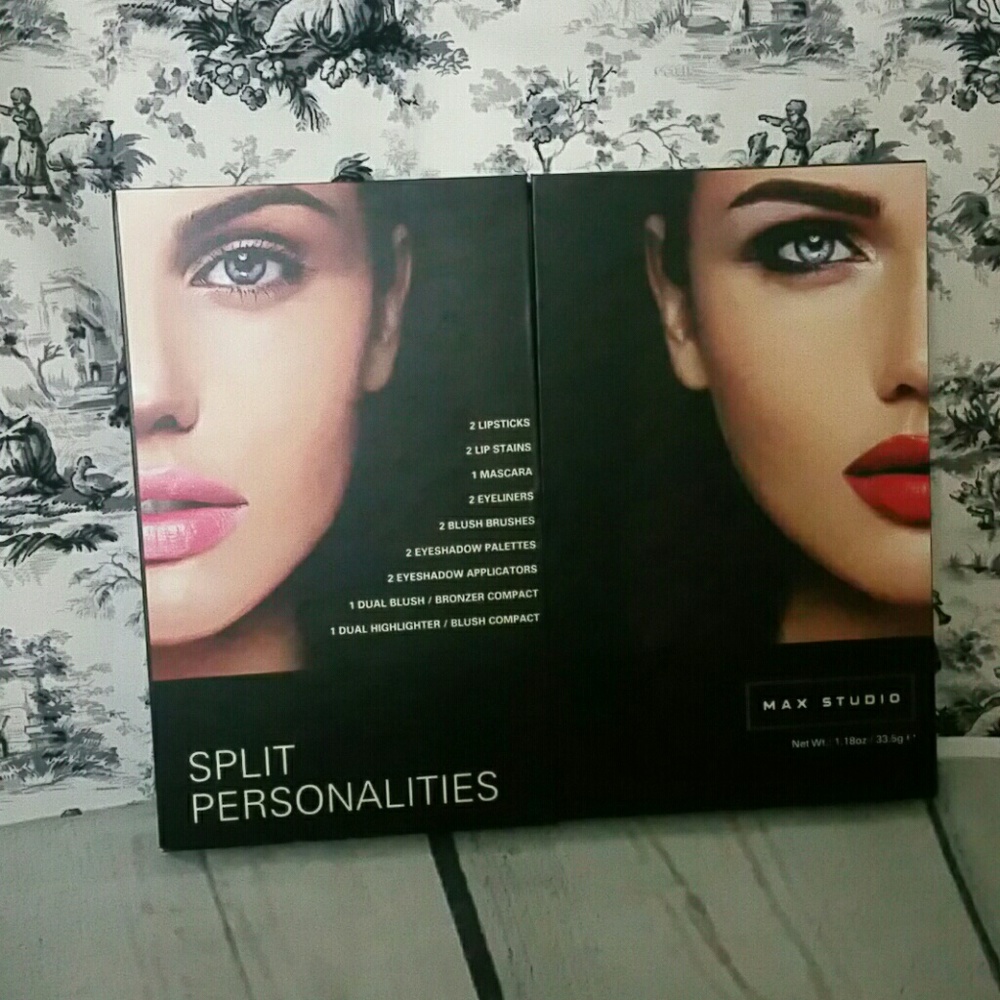 Split personalities By Max Studio